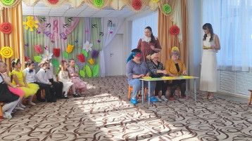 🌸В Подготовительной «Б» группе прошел утренник, посвященный прекрасному весеннему празднику – 8 марта. 🌸В Подготовительной «Б» группе прошел утренник, посвященный прекрасному весеннему празднику – 8 марта.